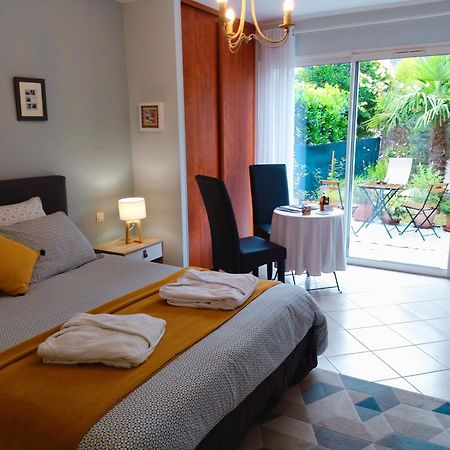 Fleurs De Cosmos Bed & Breakfast Albi Exterior photo